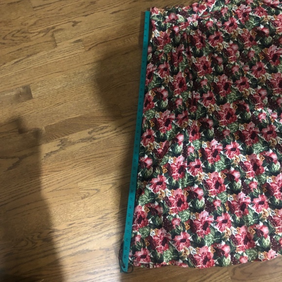 Herman Geist Floral MIDI Full Skirt Pleated - Picture 5 of 8